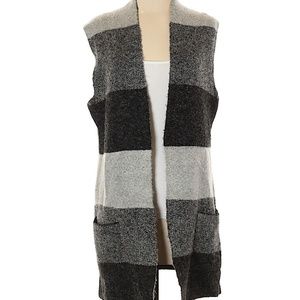 Knit Vest by Evolution by Cyrus Size S